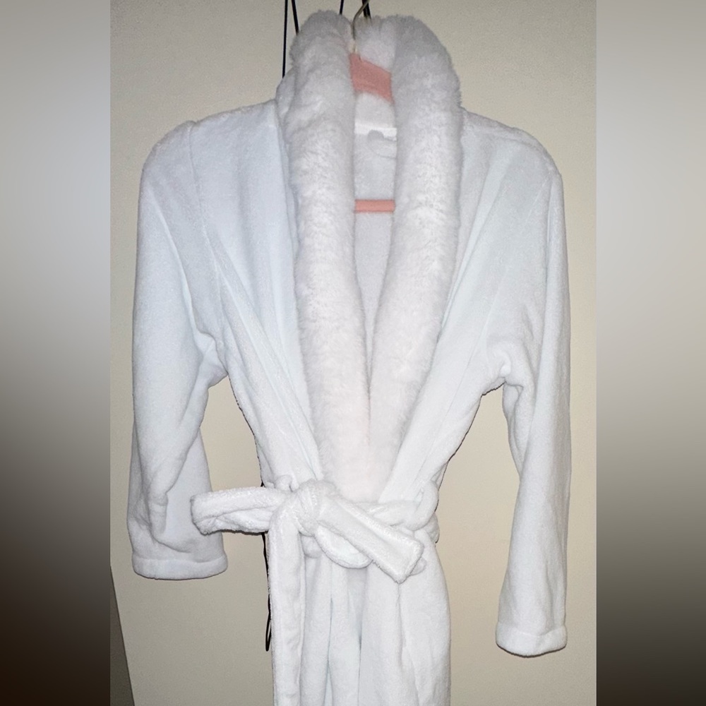Pottery Barn Robe